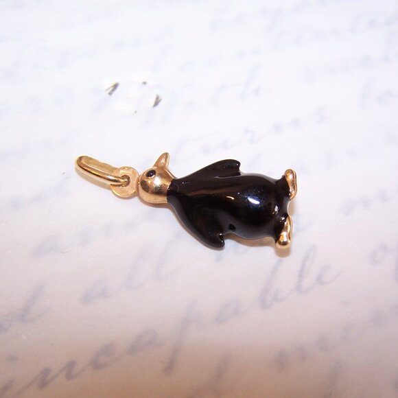 European 9K Gold Black White Enamel Penguin Pendant - Picture 5 of 6